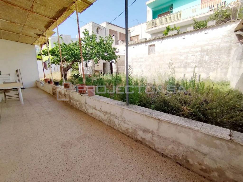 Villa a Supersano in Via V. Alfieri - Foto 3