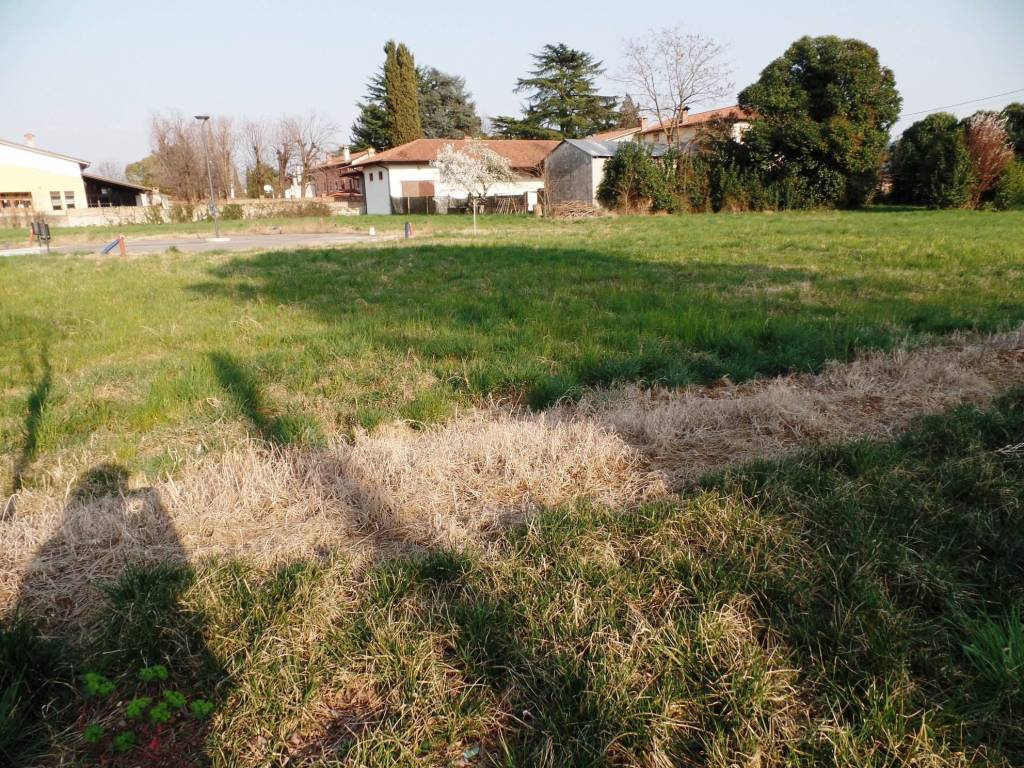 Terreno a Gradisca d'isonzo in Via Galileo Galilei - Foto 2