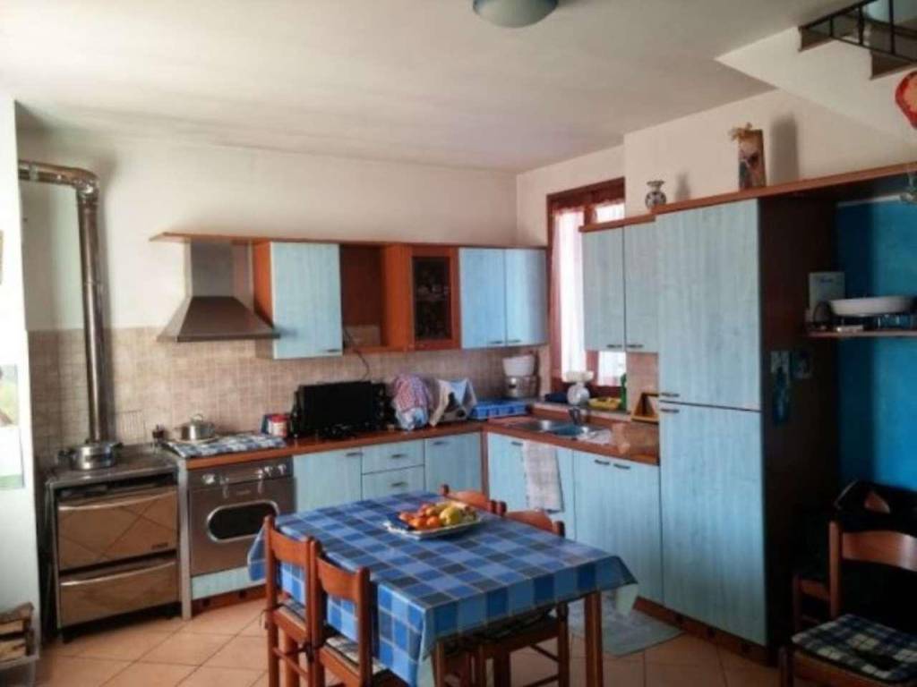 Casa indipendente a Carnago in via Borghetto - Foto 4