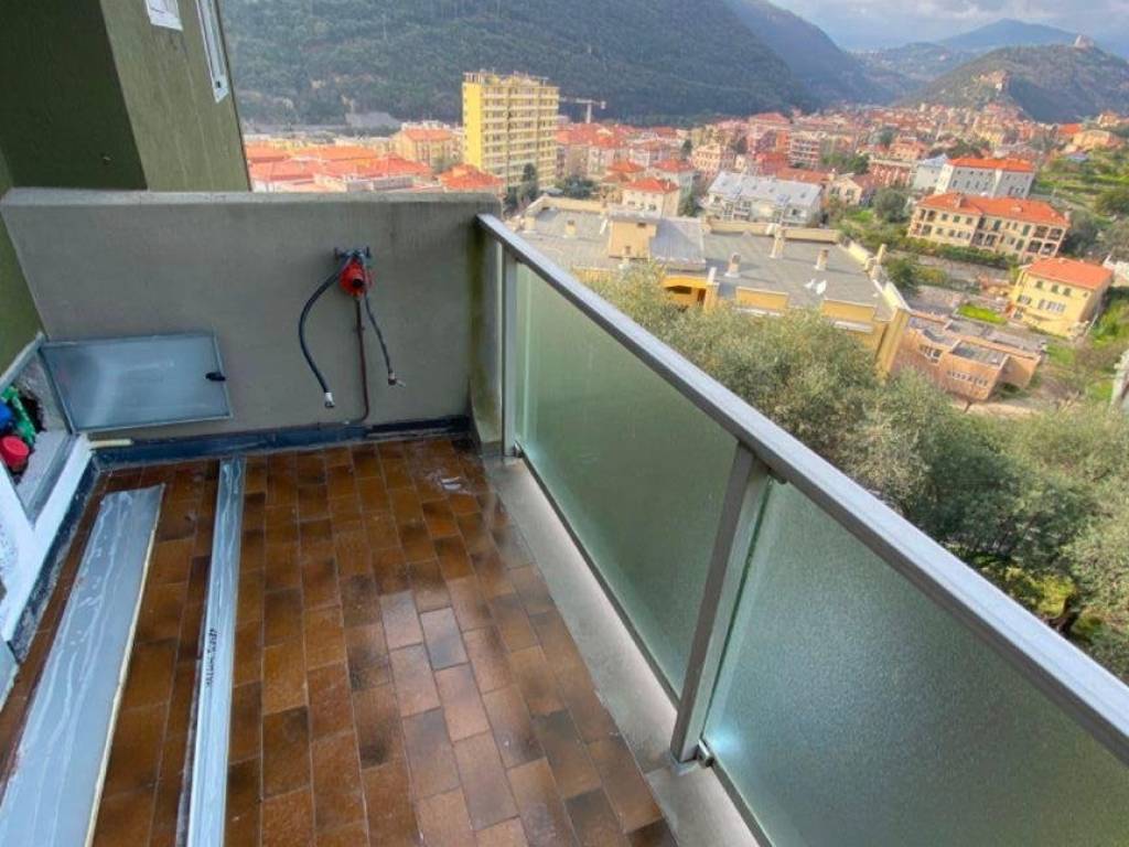 Appartamento a Finale ligure in Via della Pineta - Foto 3