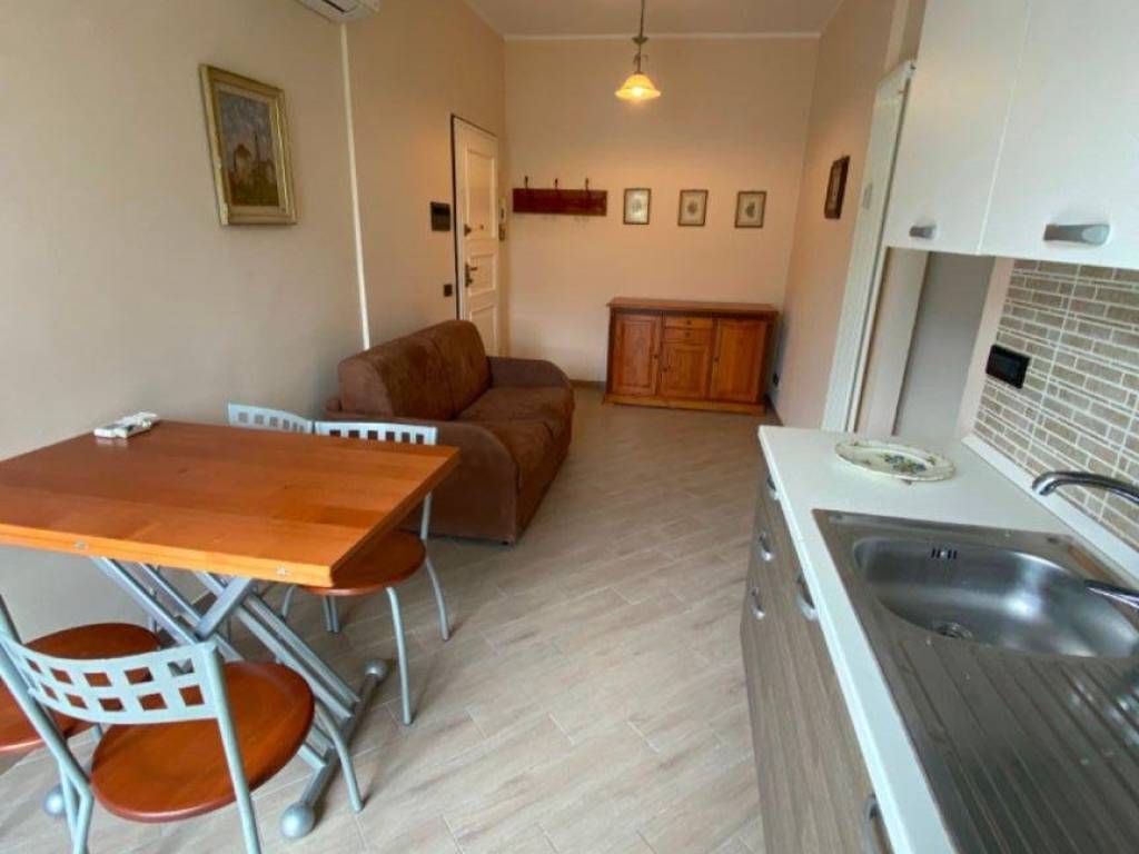 Appartamento a Finale ligure in Via della Pineta - Foto 4