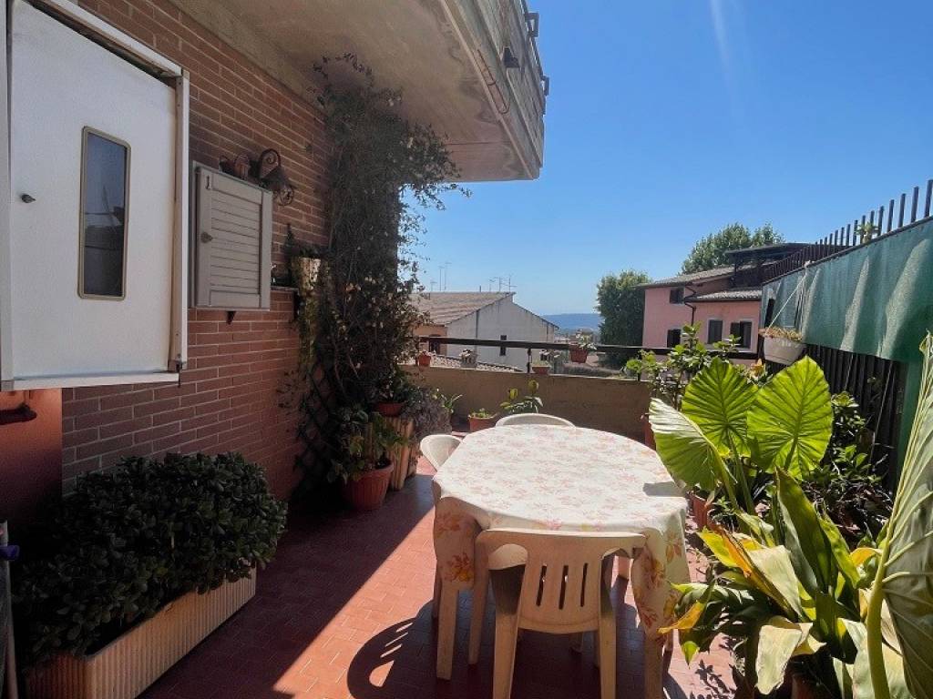 Appartamento a Bracciano in Via Isonzo - Foto 2