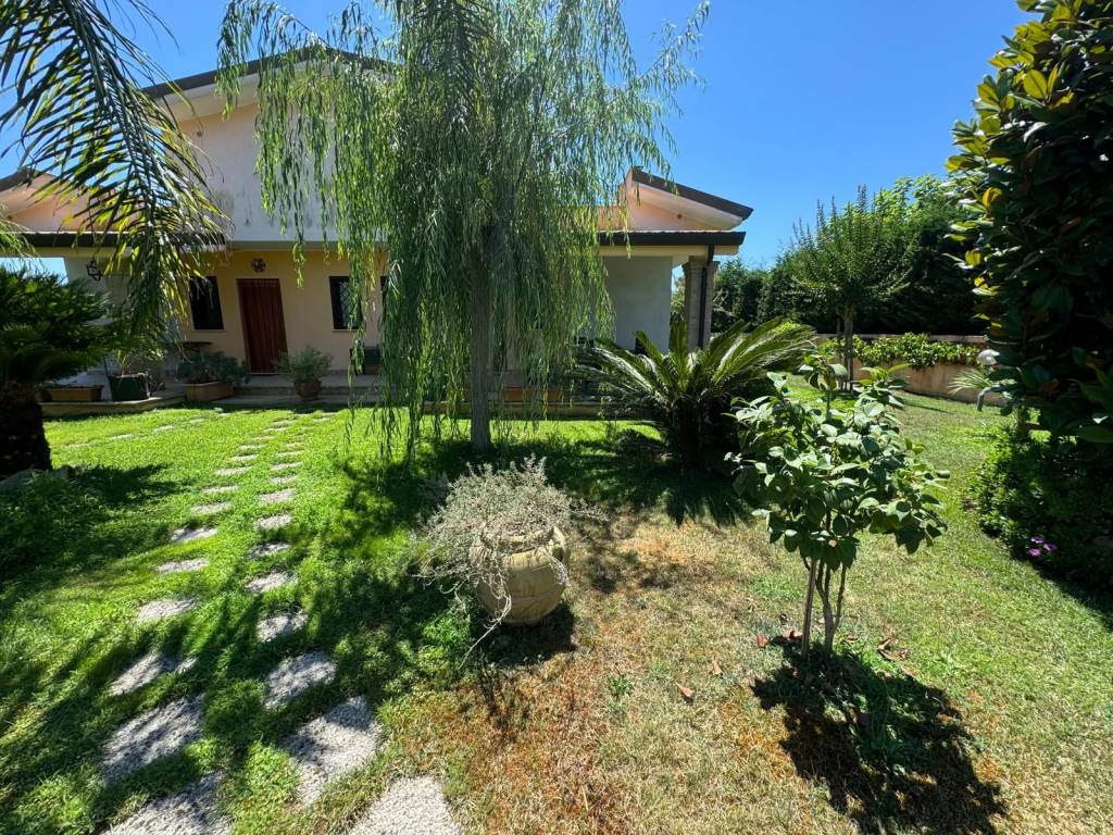 Villa a San felice circeo in Via dei Caprioli - Foto 3