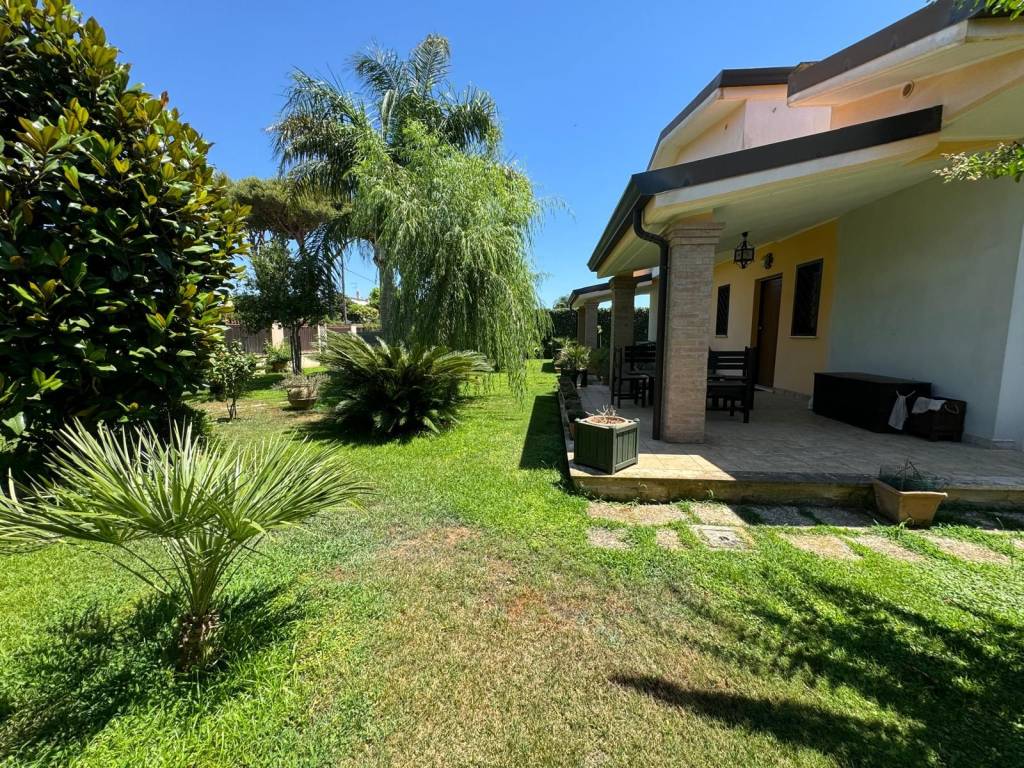 Villa a San felice circeo in Via dei Caprioli - Foto 5