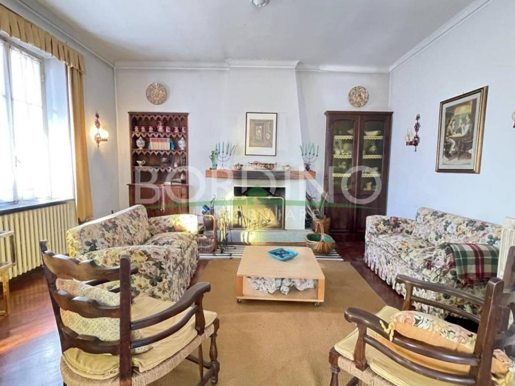 Villa a Magliano alfieri in Corso Marconi snc - Foto 2