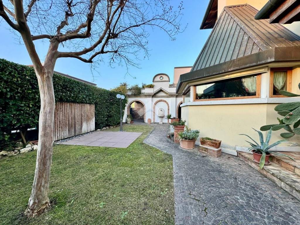 Villa a Jesolo in Via Pirami, 11 - Foto 5