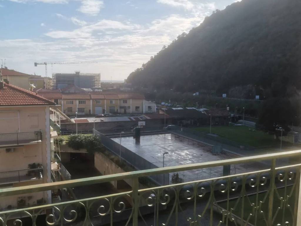 Appartamento a Finale ligure in Via Govi S.N.C. - Foto 3