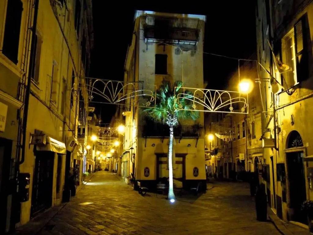 Appartamento a Finale ligure in Via Rossi S.N.C. - Foto 3