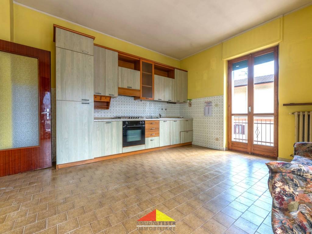 Villa a Revello in Via Giovanni Fraire, 3 - Foto 3