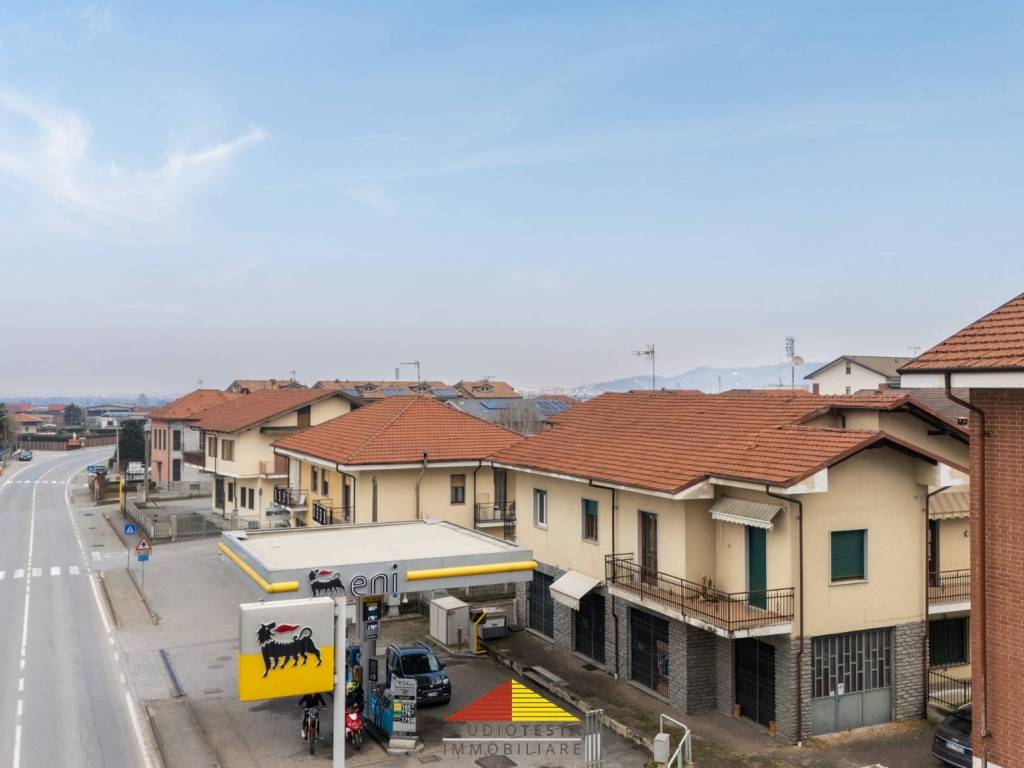 Villa a Revello in Via Giovanni Fraire, 3 - Foto 4