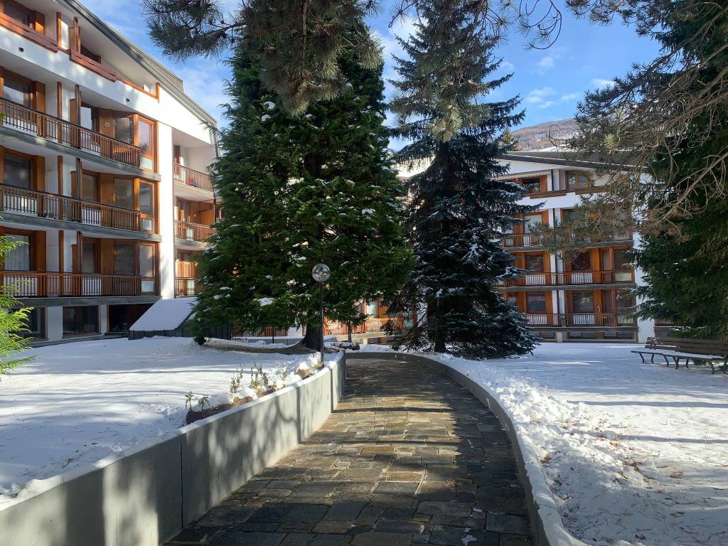 Appartamento a Bardonecchia in Via Giuseppe Verdi, 27 - Foto 1
