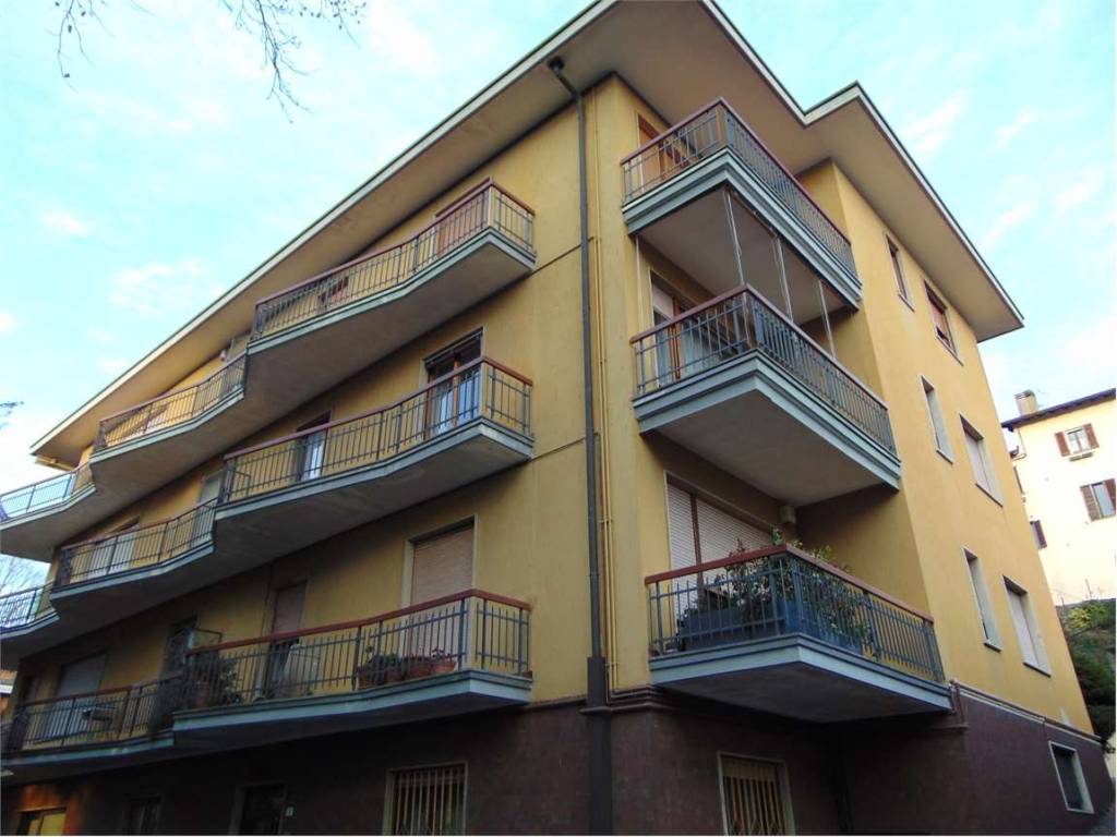 Appartamento a Casciago in via Vittorio Emanuele II, 8 - Foto 2