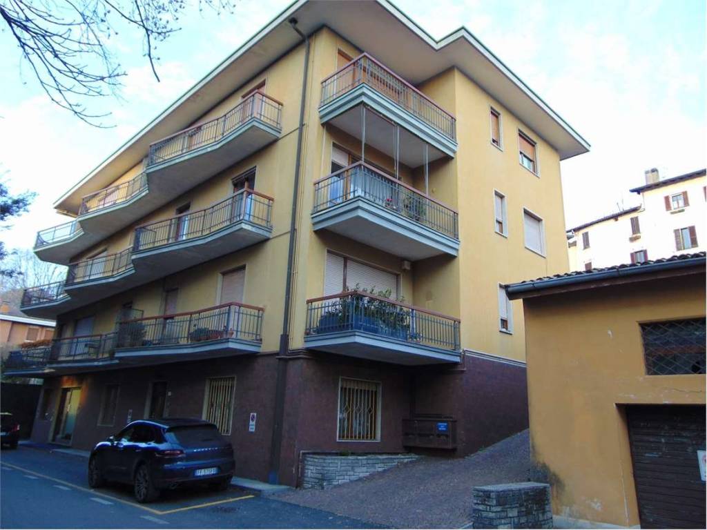 Appartamento a Casciago in via Vittorio Emanuele II, 8 - Foto 3