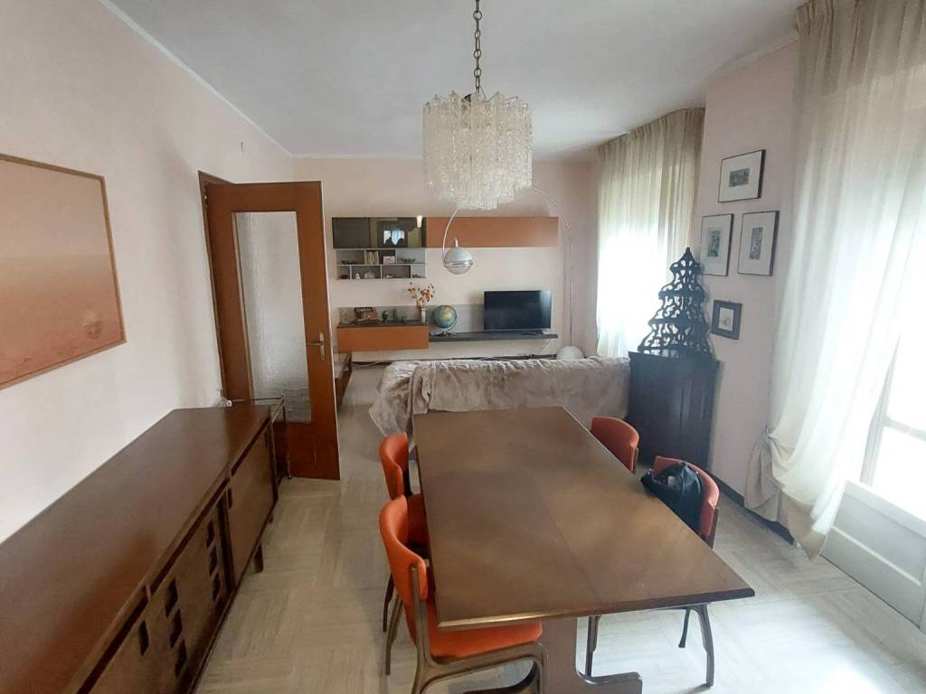 Appartamento a Parma in Via Jacopo Zanguidi, 7 - Foto 4
