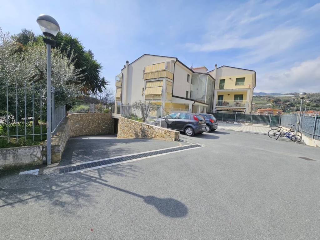 Box / garage a Taggia in Via S. Martino - Foto 2