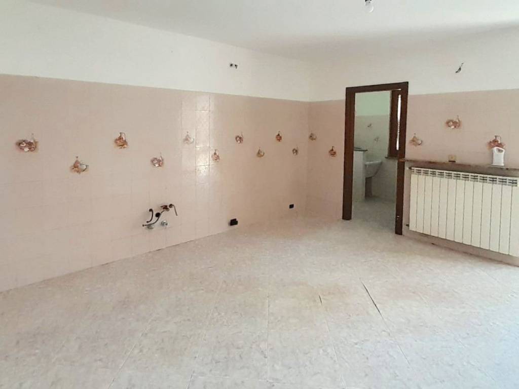 Villa a Castelletto sopra ticino in Via Baraggia - Foto 5