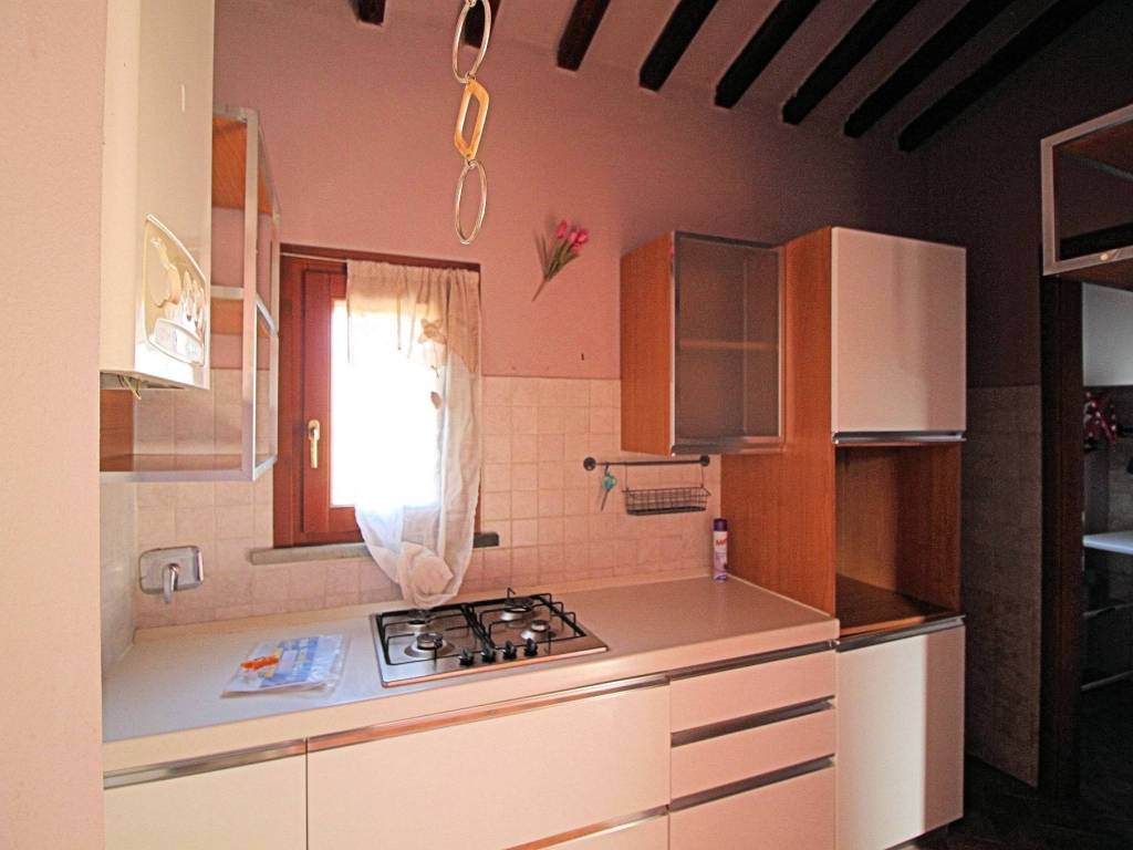 Appartamento a Cascina in Via Tosco Romagnola - Foto 5