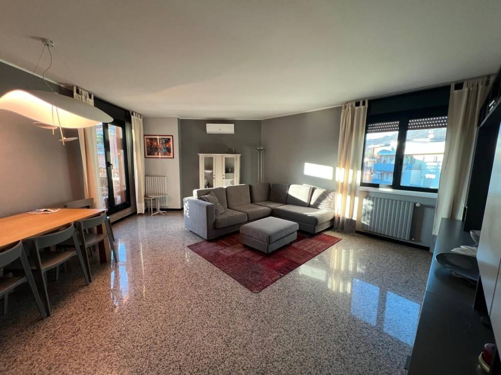 Appartamento a Bergamo in Via Bianzanella, 11 - Foto 4