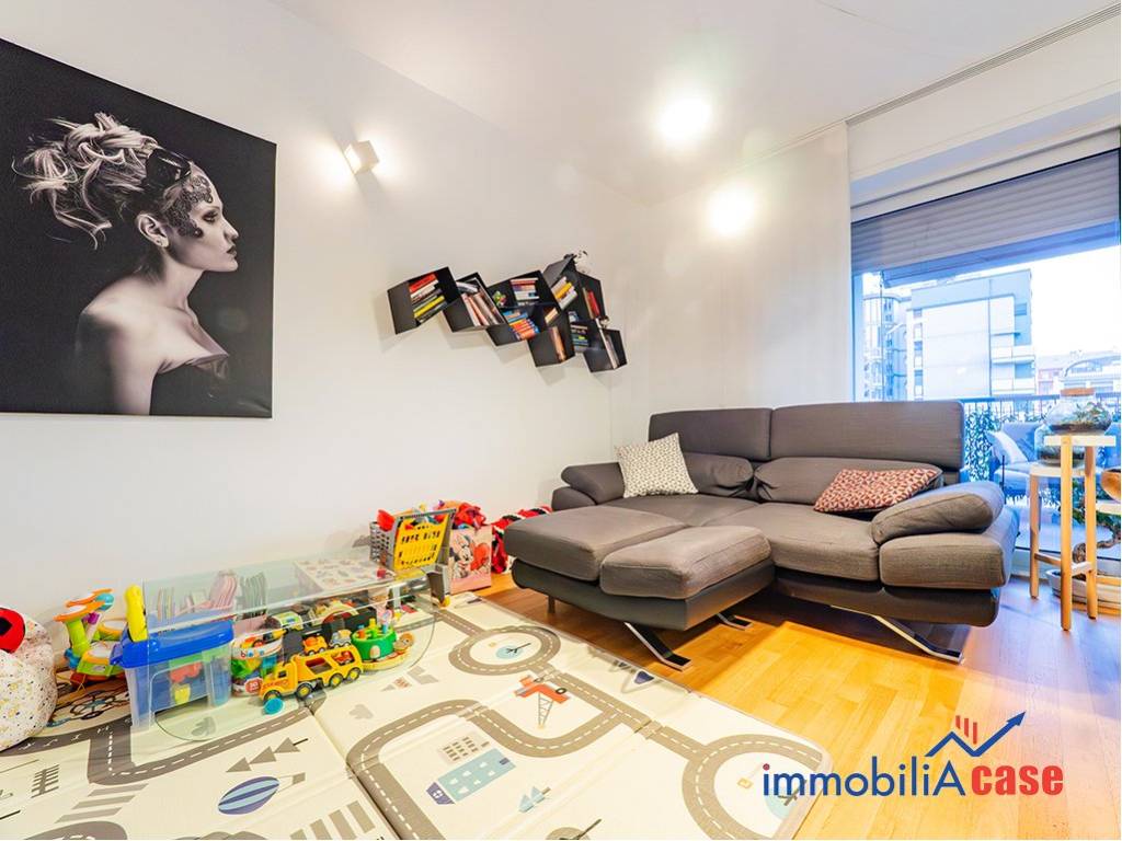 Appartamento a Milano in Via Angelo Scarsellini - Foto 2