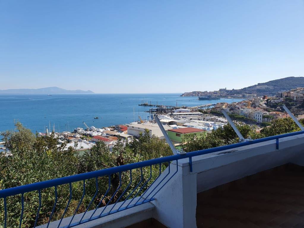 Appartamento a Gaeta in Colle S. Agata Gaeta - Foto 2