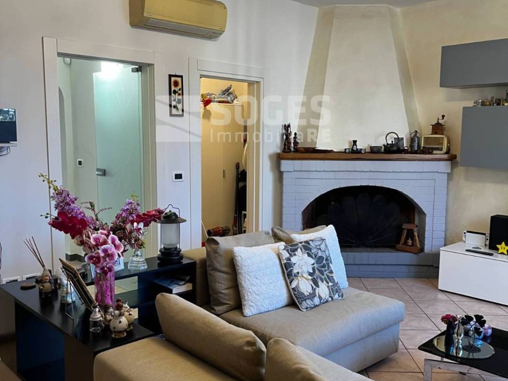 Casa indipendente a Montevarchi in via leona - Foto 2