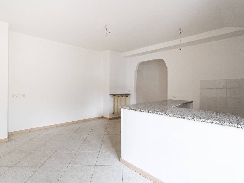 Appartamento a Oggiono in Via Longoni - Foto 4