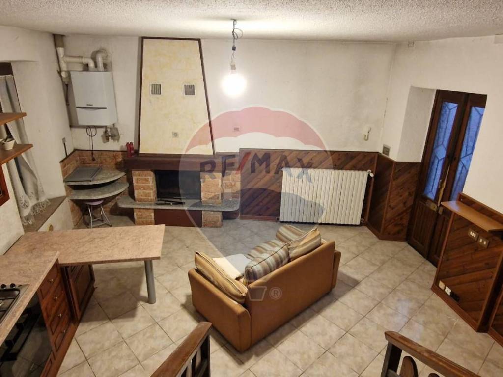 Appartamento a Somma lombardo in Via Costa, 24 - Foto 3
