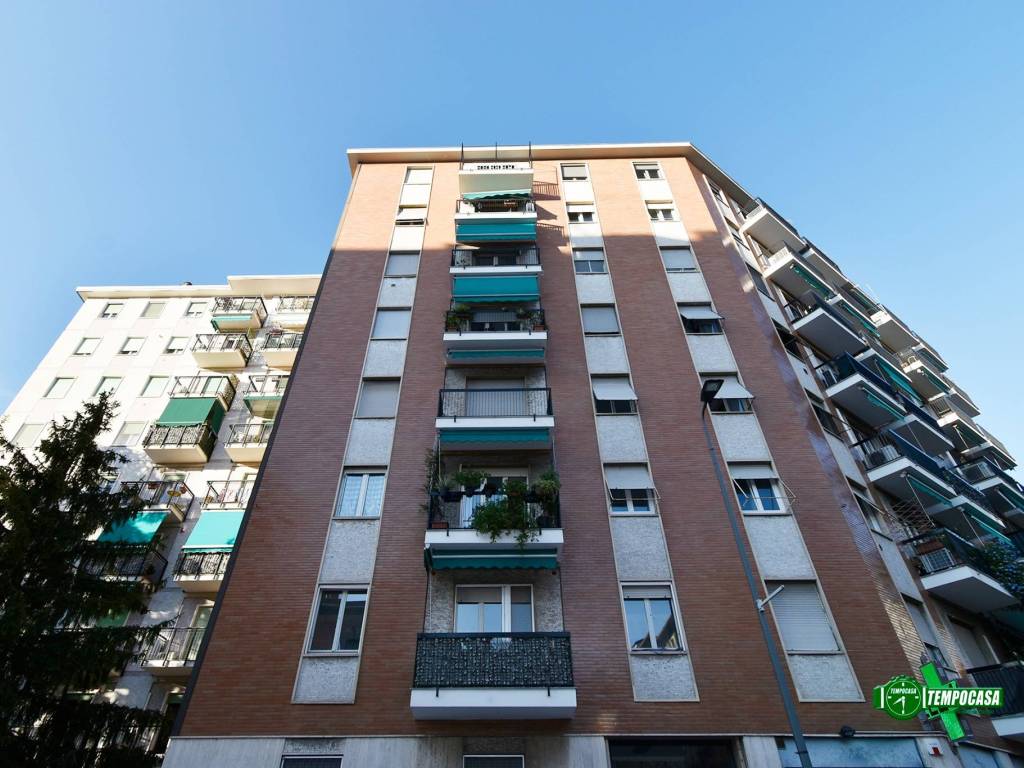 Appartamento a Milano in Via Fratelli Lumière, 4 - Foto 1