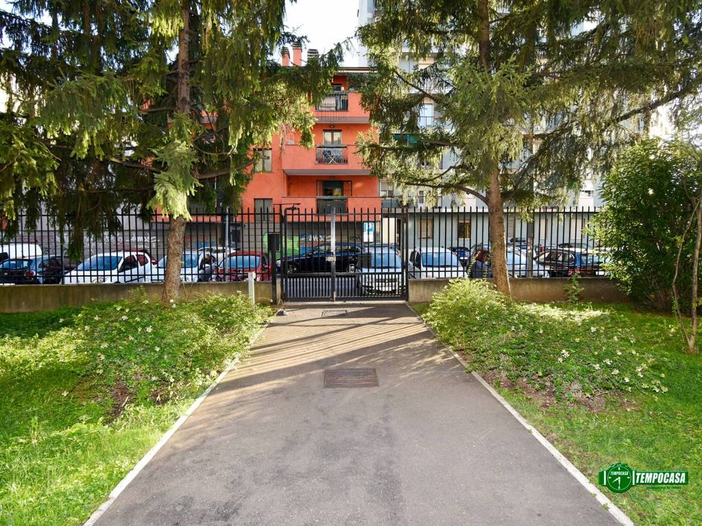 Appartamento a Milano in Via Fratelli Lumière, 4 - Foto 5