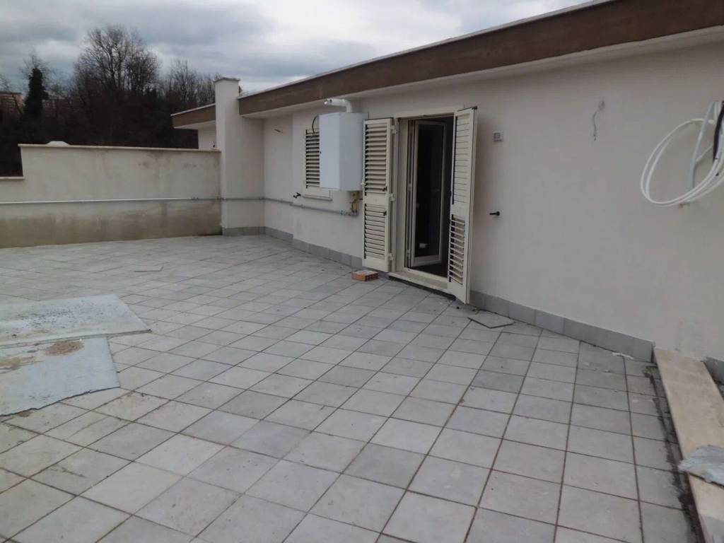 Appartamento a Frosinone in Via Mola Vecchia, 15 - Foto 3