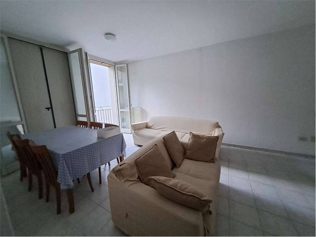 Appartamento a Santa maria hoè in Via Volta, 5 - Foto 2