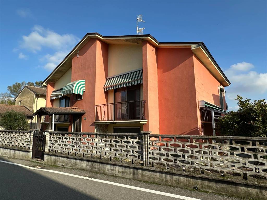 Villa a Castiraga vidardo in Via Monte Oliveto - Foto 5