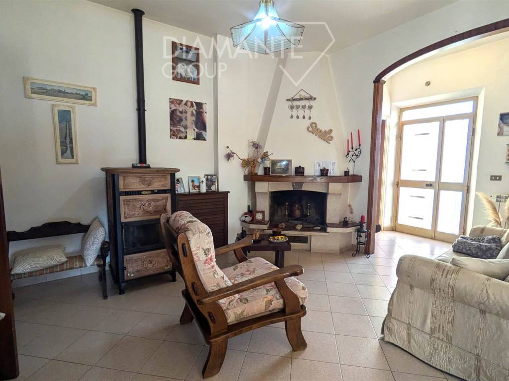 Casa indipendente a Castiglione del lago - Foto 2