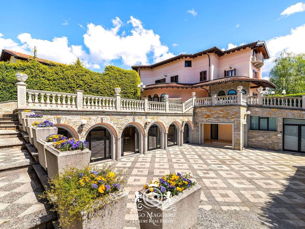 Villa a Verbania in Piazza Daniele Ranzoni - Foto 2