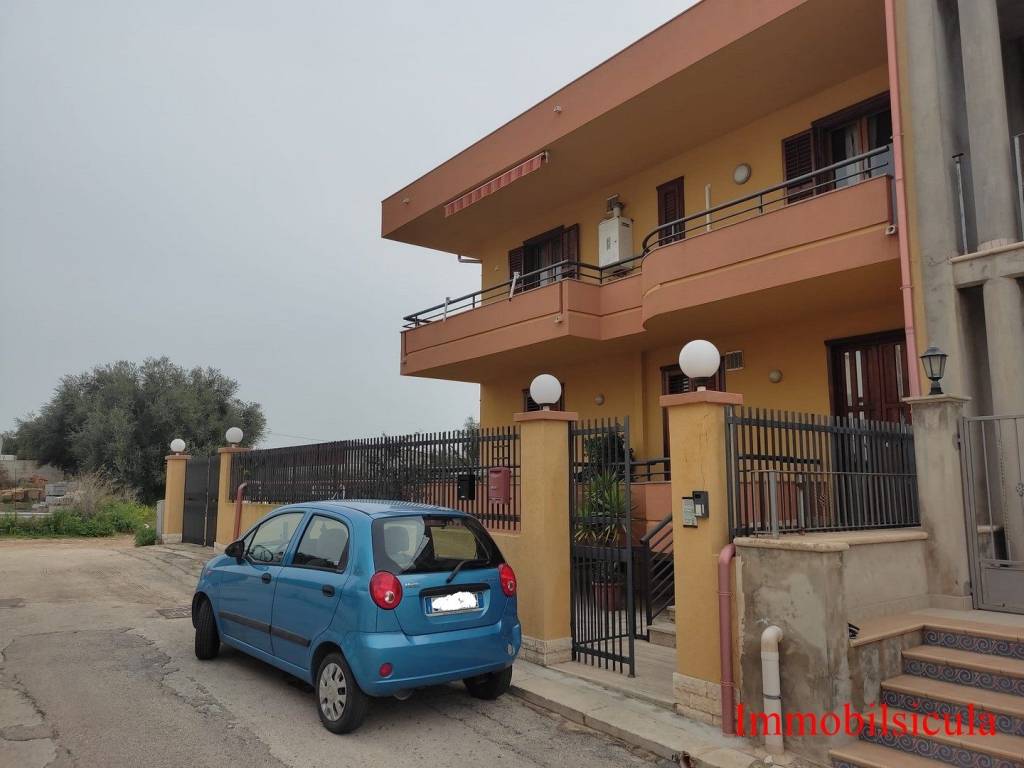 Appartamento a Ispica in Via dei Tigli - Foto 3