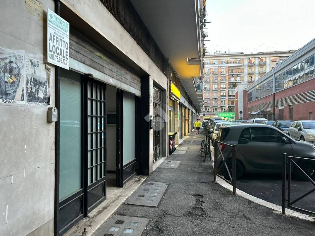 Immobile a Roma in Via Bernardo Buontalenti, 21 - Foto 2