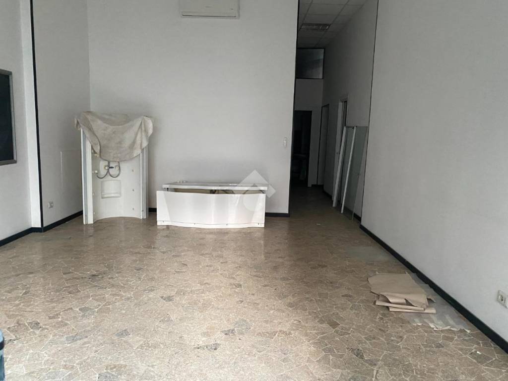 Immobile a Roma in Via Bernardo Buontalenti, 21 - Foto 4