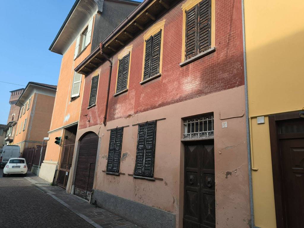 Casa indipendente a Sant'angelo lodigiano in Via Savarè, 21 - Foto 2