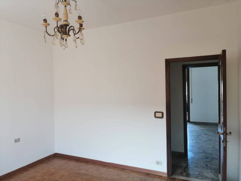 Appartamento a Piacenza in Via Giacomo Puccini - Foto 4