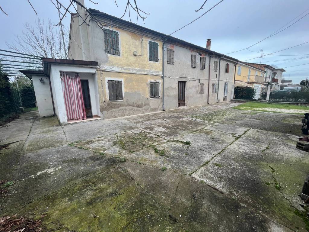 Rustico / casale a Nogara in Via Dossetto - Foto 2