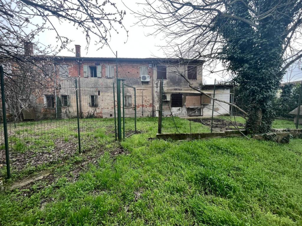 Rustico / casale a Nogara in Via Dossetto - Foto 5