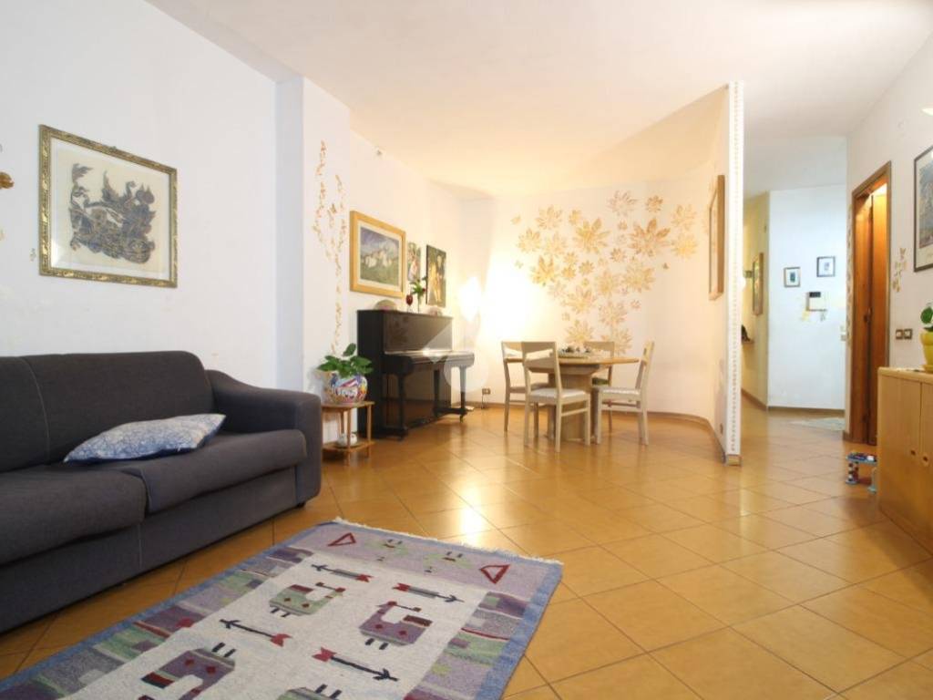 Appartamento a Trapani in Via Giovanni Battista Fardella, 162 - Foto 2