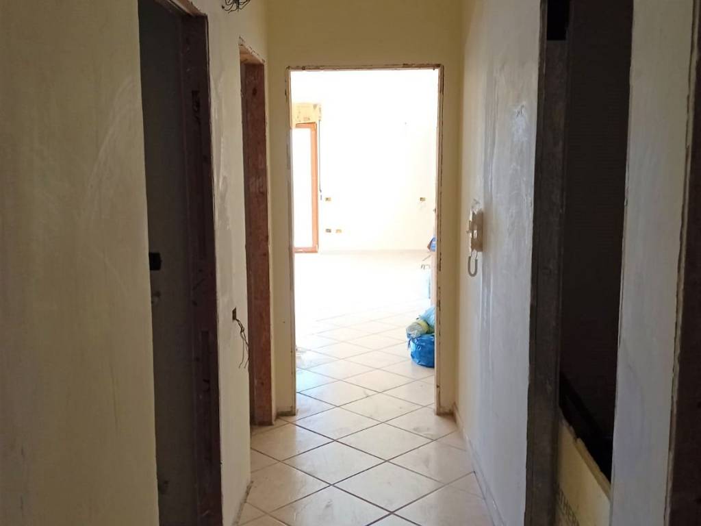 Appartamento a Salerno in Via Giosuè di Giacomo - Foto 5
