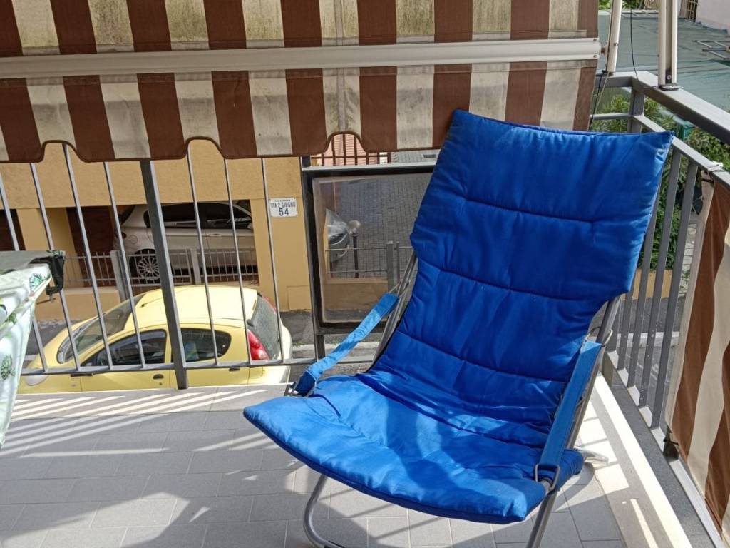 Appartamento a Follonica in Viale 2 Giugno, 51 - Foto 2