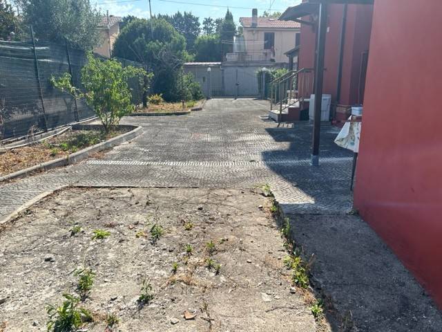 Casa indipendente a Falconara marittima in Via Aeroporto - Foto 3