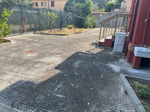 Casa indipendente a Falconara marittima in Via Aeroporto - Foto 4