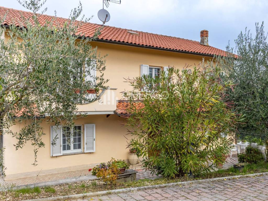 Casa indipendente a Jesi in Via Montesecco, 3 - Foto 2