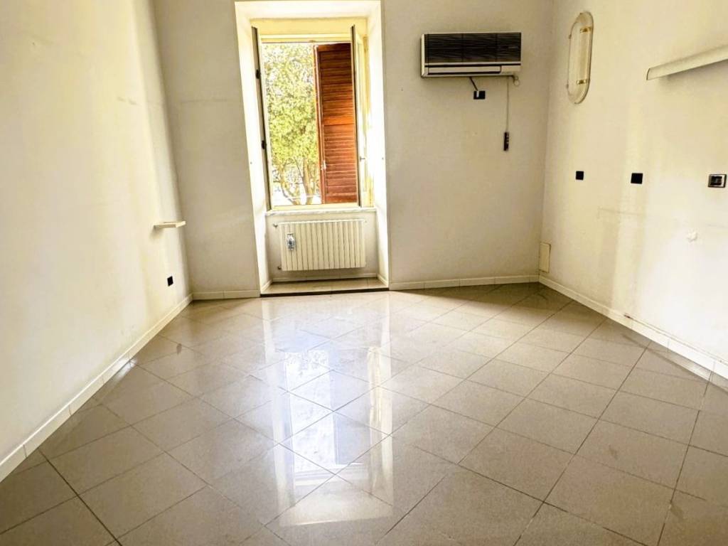 Appartamento a Eboli in Via Giacomo Matteotti - Foto 4