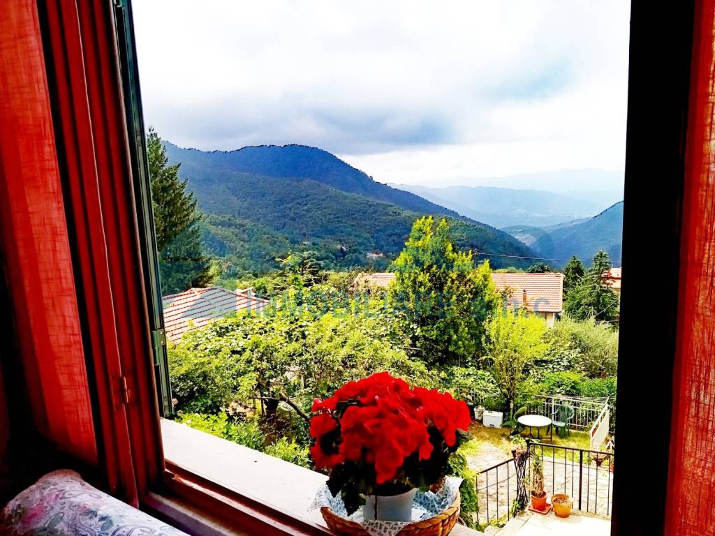 Casa indipendente a Calice al cornoviglio in Località Santa Maria Le Cassorane, 17 - Foto 3