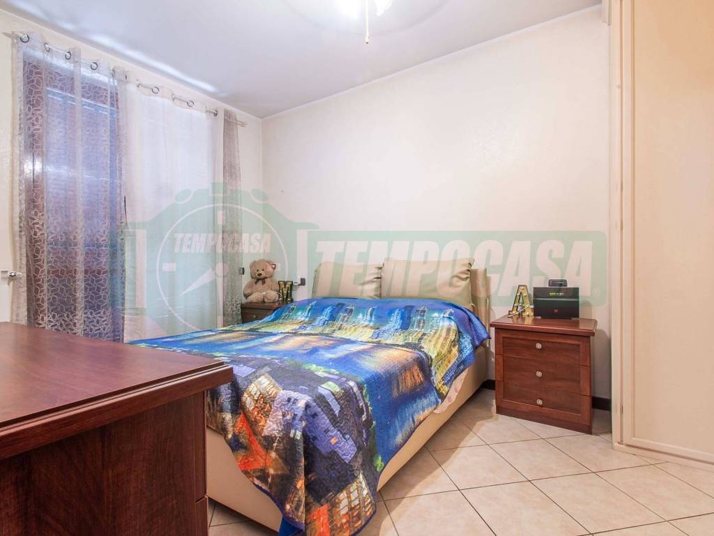 Appartamento a Uboldo in Via Aurelio dell'Acqua, 13 - Foto 5